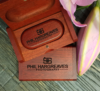 Redwood Mahogany Wooden Pebble USB Flash Drive Storage Pen + Flip-Box Photography Gift