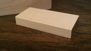 Natural Maple Wood  USB Flash Drive + Gift Box